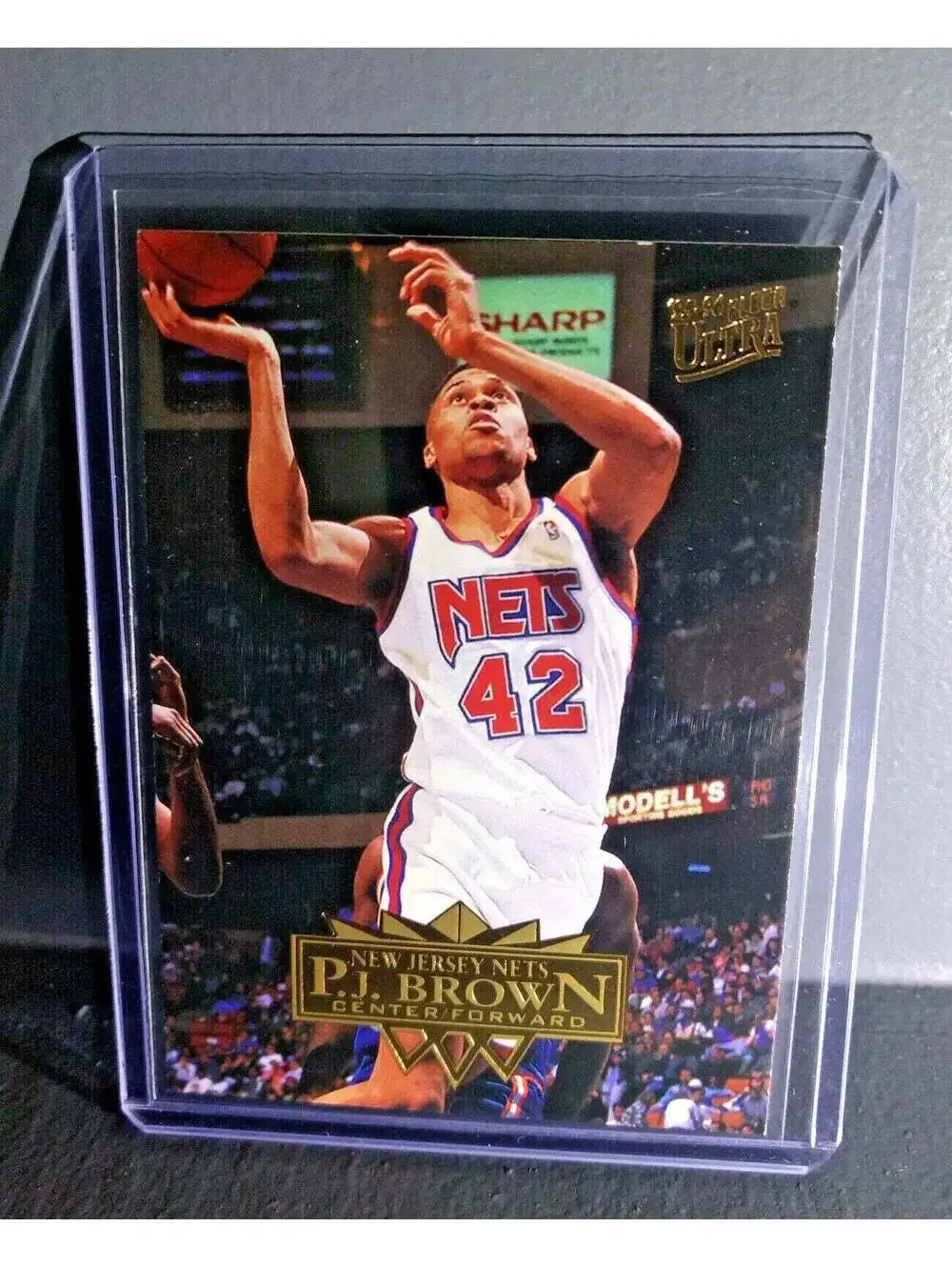 1995-96 P.J. Brown Fleer Ultra #112 Basketball Card